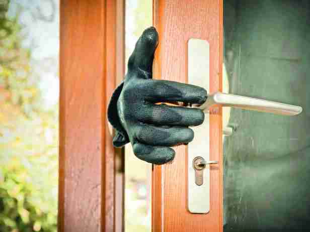 Jesus, The Thief & Me…my spiritual experience on&nbsp;provocation.